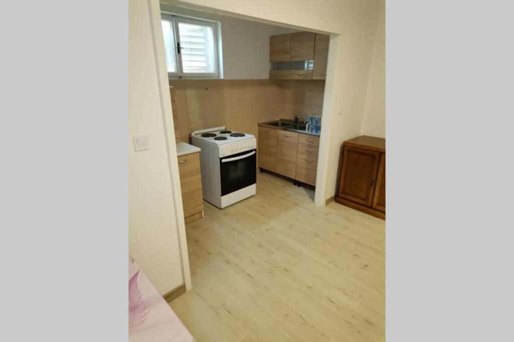 Apartman Danica Herceg Novi Exterior foto